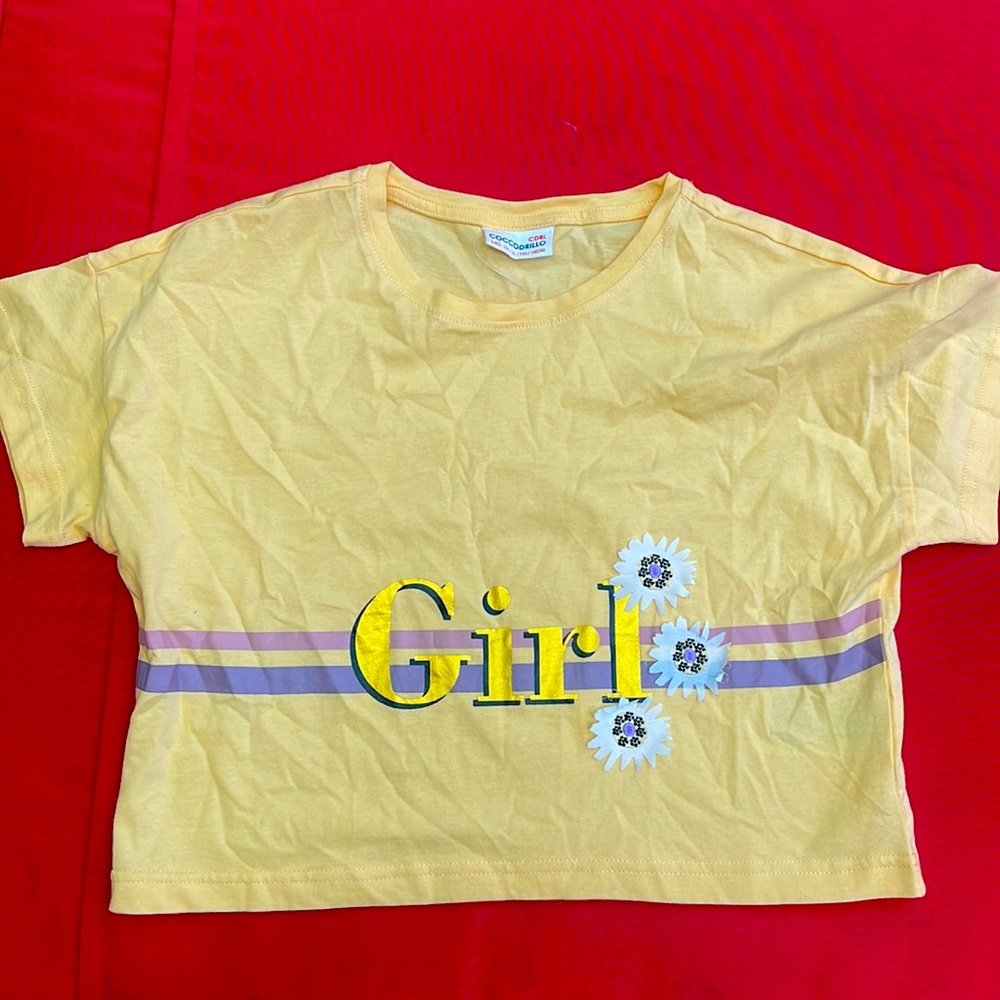 New girls cropped T-shirt yellow size S
